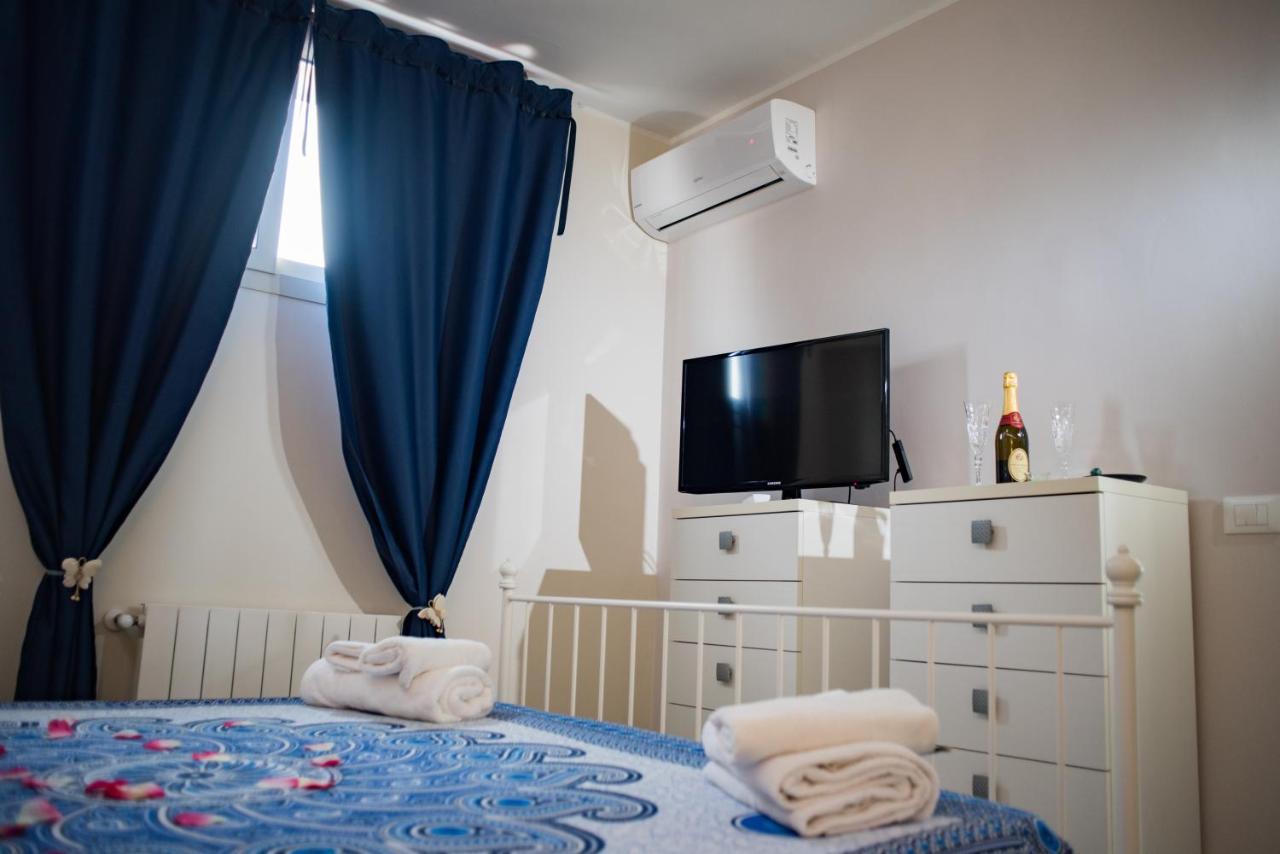 Alessia Apartment Panoramic View Catania Bagian luar foto